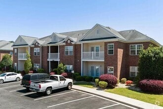 Building Photo - 2013 Silvercrest Dr