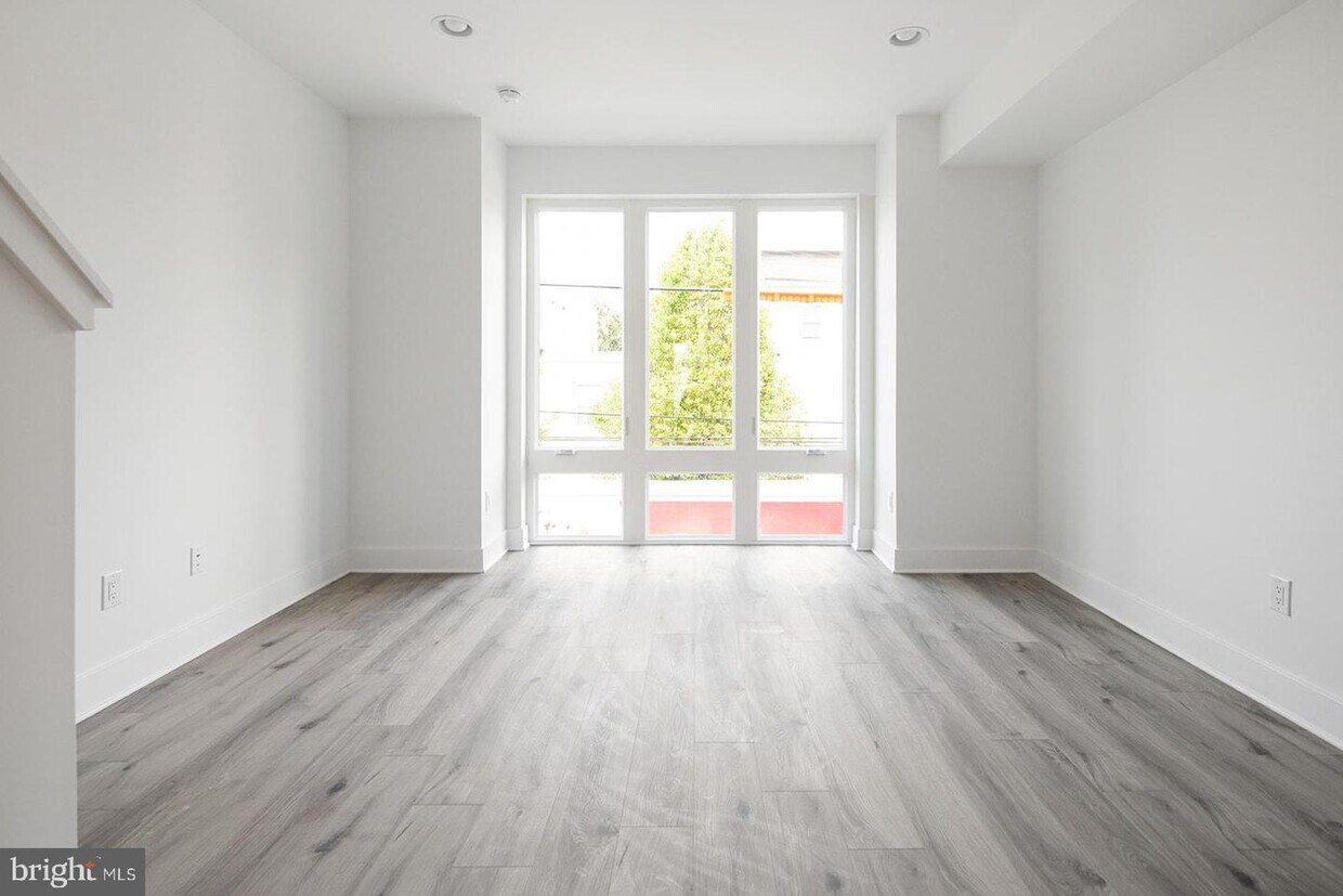 Foto principal - 2032 E Susquehanna Ave