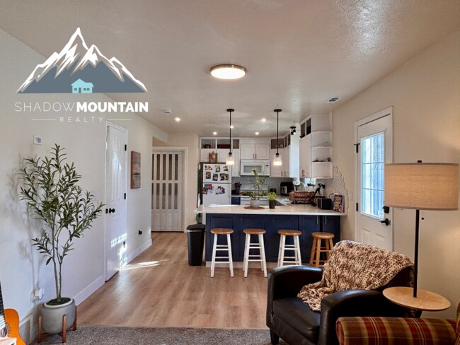 Foto del edificio - 408 Spring Ln