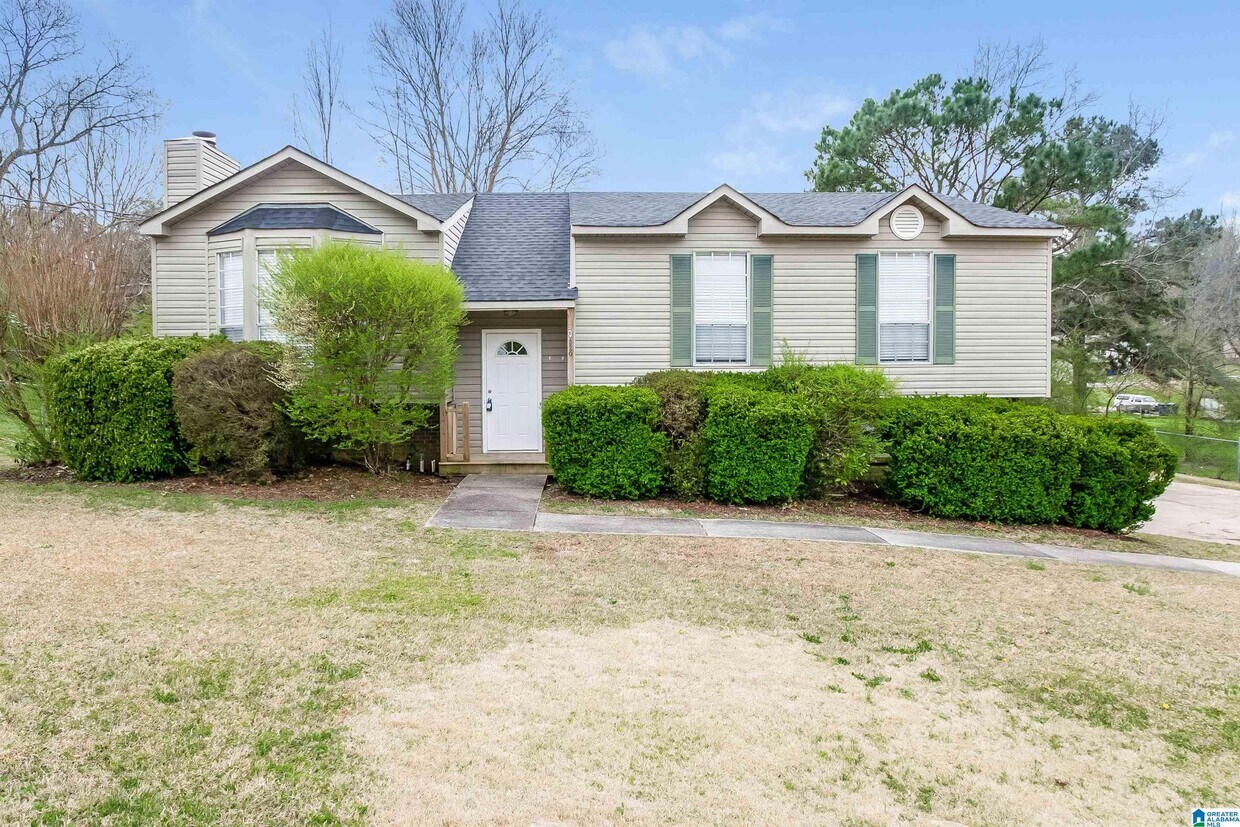 Foto principal - 320 Willow Glen Ct