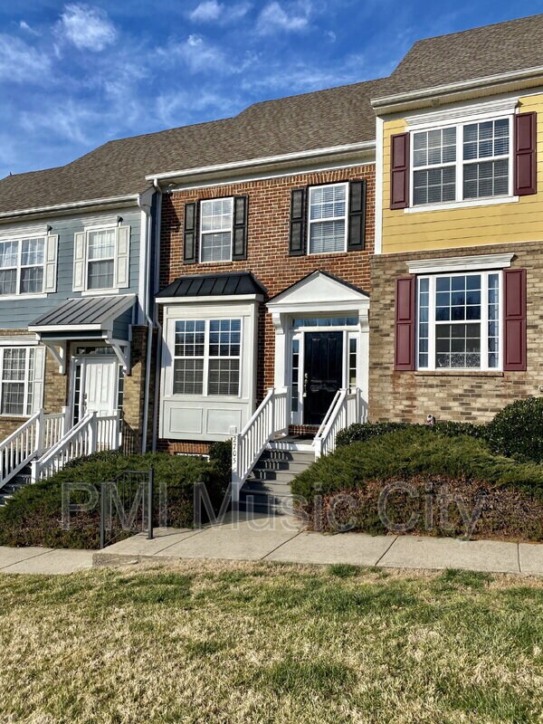 Foto del edificio - 2705 Dracut Ln