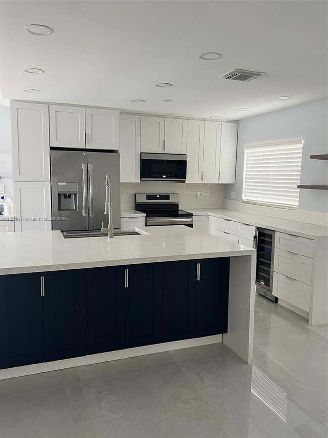 Foto del edificio - 13439 SW 8th Ln