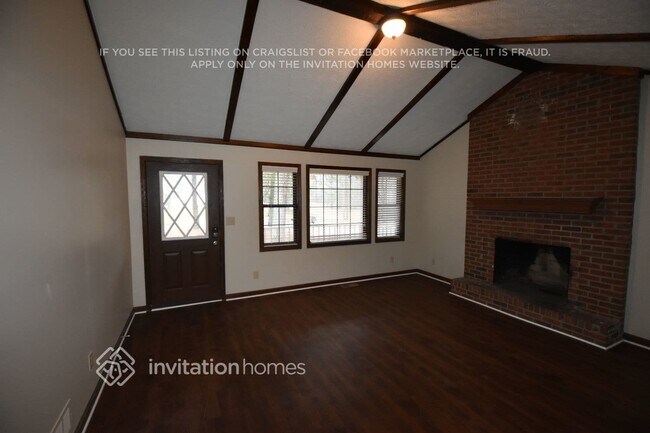 Foto del edificio - 2160 Flowery Branch Rd
