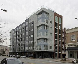Building Photo - 100 E Washington St