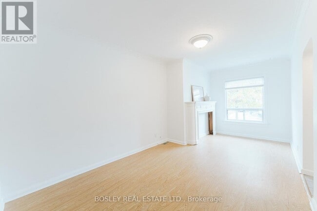 Photo du bâtiment - 203 Virginia Ave