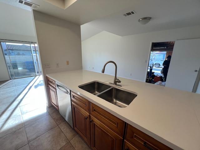 Building Photo - 4765 Mayten Ct