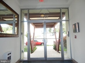 Building Photo - 1501 27th St SE