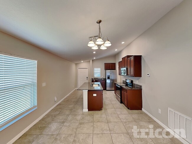 Building Photo - 10026 RoseMary Leaf Ln