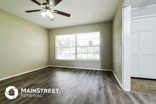 Foto del edificio - 2836 Orchid Ln