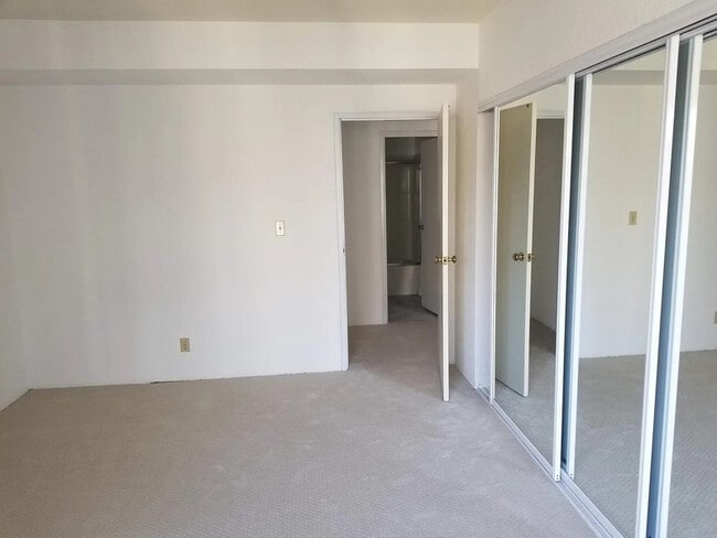 Photo - 601 Van Ness Ave Apartment