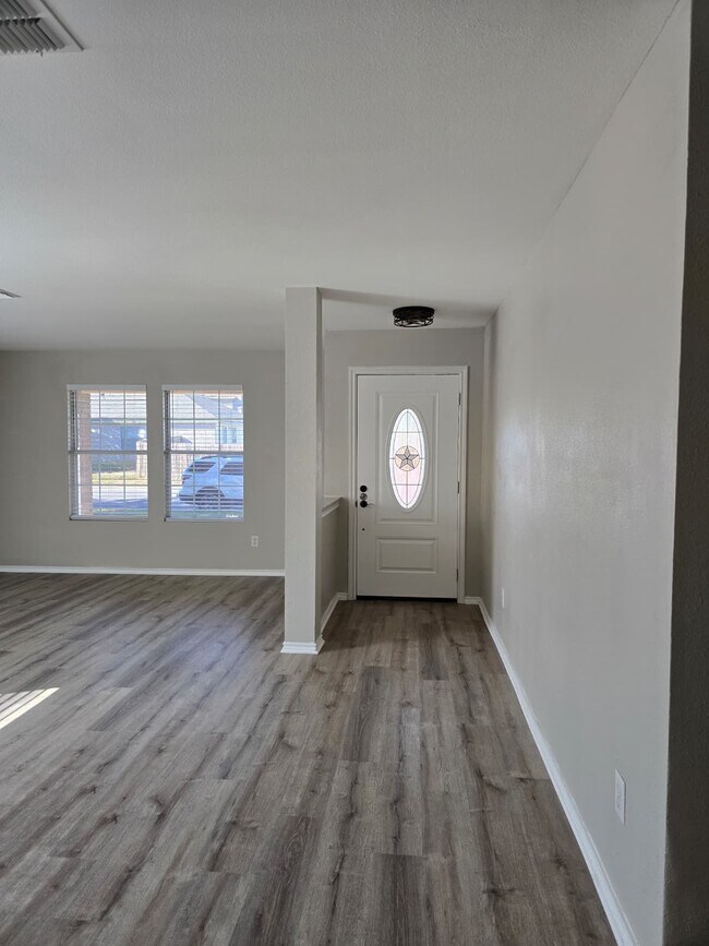 Building Photo - 8114 Furlong Gate