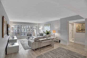 Building Photo - 5000 N Ocean Blvd