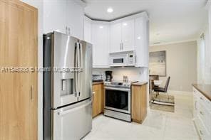 Building Photo - 6424 Egret Ave