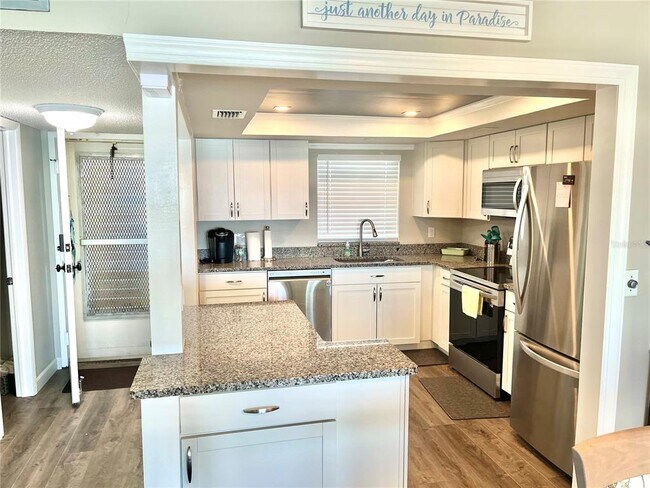 Foto del edificio - 4550 Cove Cir