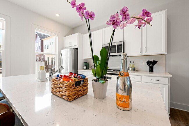 Foto del edificio - 1389 Cozy Ct. SE