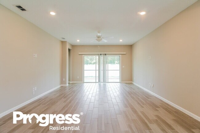 Foto del edificio - 11376 Oyster Creek Rd