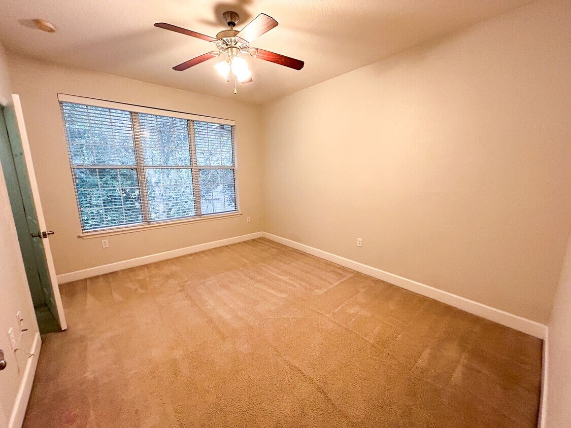 2508 SW 35th Pl, Gainesville, FL 32608 - Condo for Rent in 