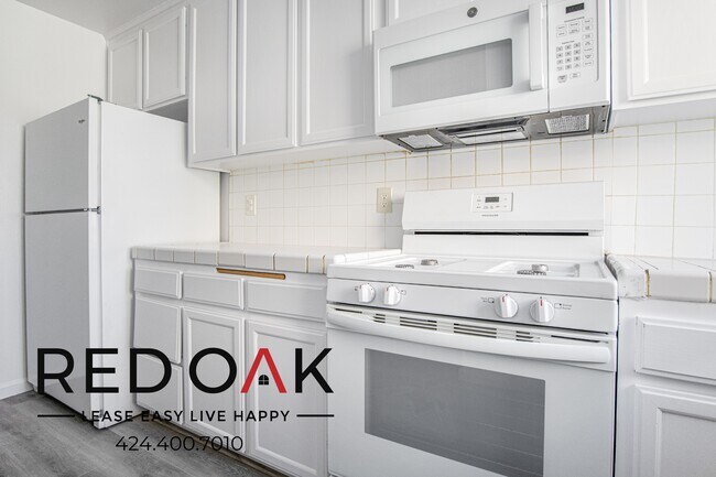 Foto del edificio - 6853 Agnes Ave