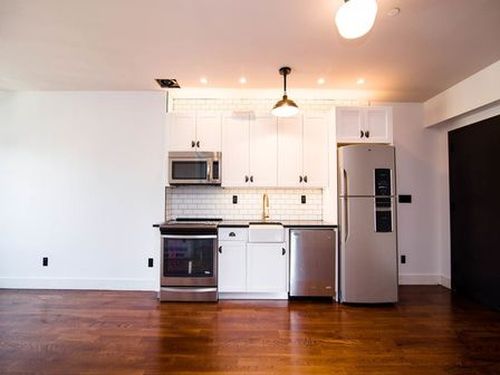 Primary Photo - 4022 9th Ave
