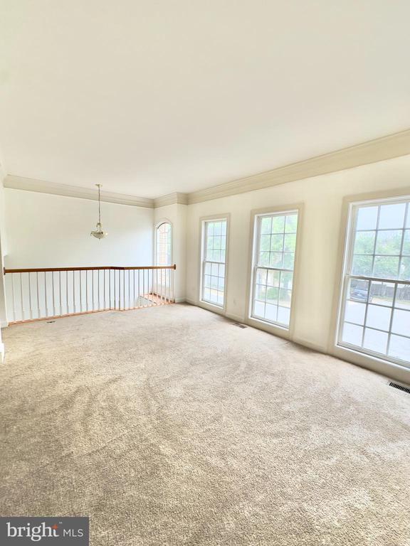 Building Photo - 9086 Tanyard Ln