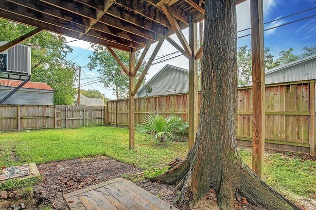 Foto del edificio - 516 W 28th St