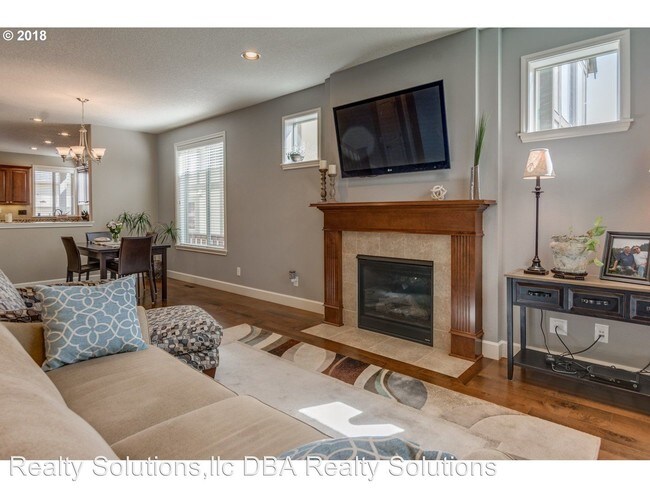Building Photo - 4 br, 3 bath House - 16857 NW Vetter Drive