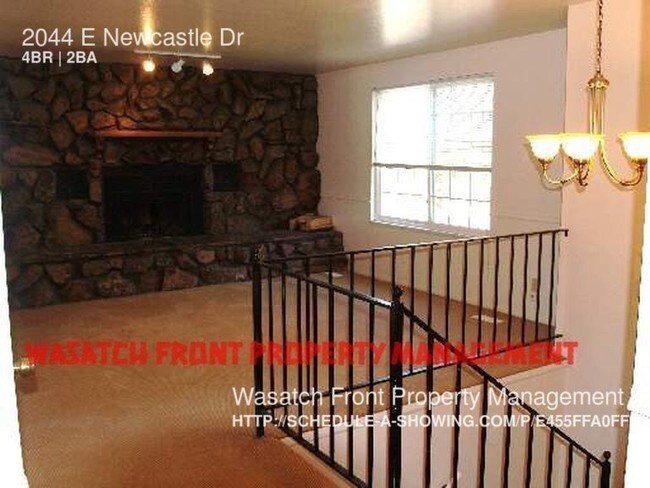 Building Photo - 2044 E Newcastle Dr