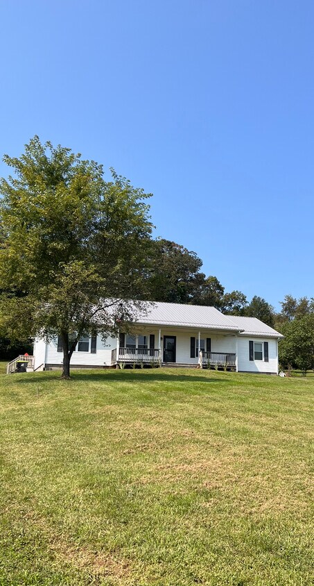 Primary Photo - 579 Mt Joy Rd