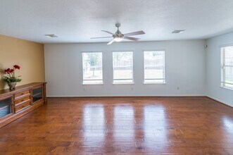 Building Photo - 5111 Juniper Walk Ln