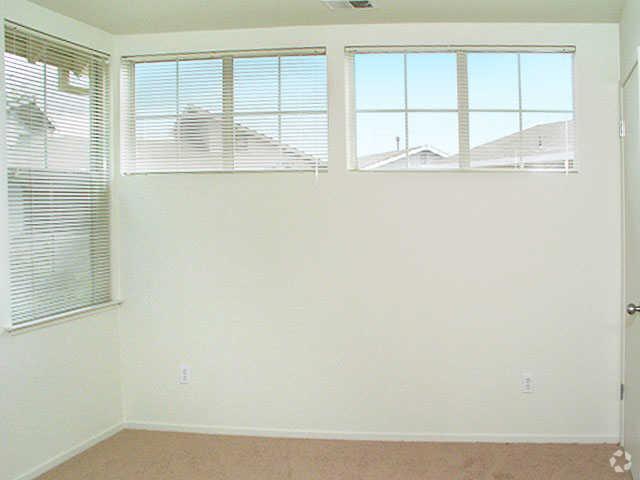 Bedroom - Eden Palms Apartments