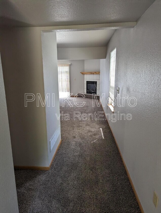 Foto principal - 530 NE Churchill St
