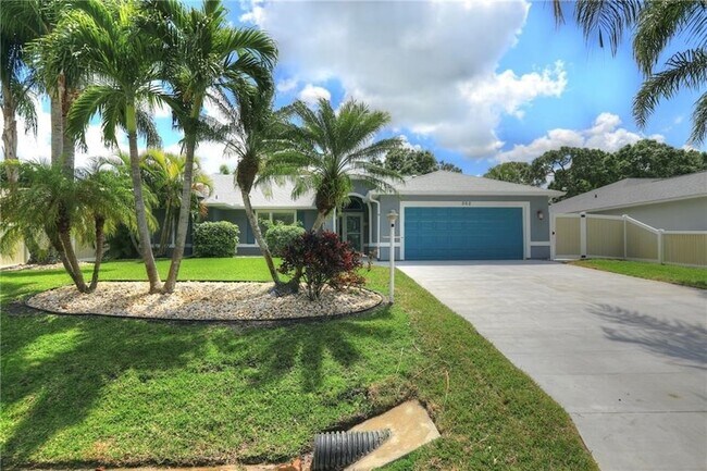 Foto del edificio - 562 Rolling Hill Dr