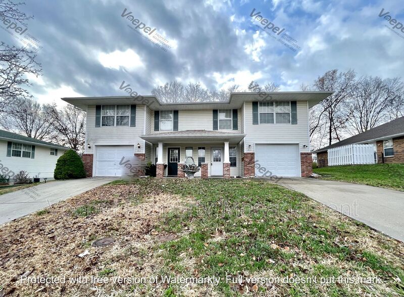 820 SE Drew Ct, Blue Springs, MO 64014 House Rental in Blue Springs