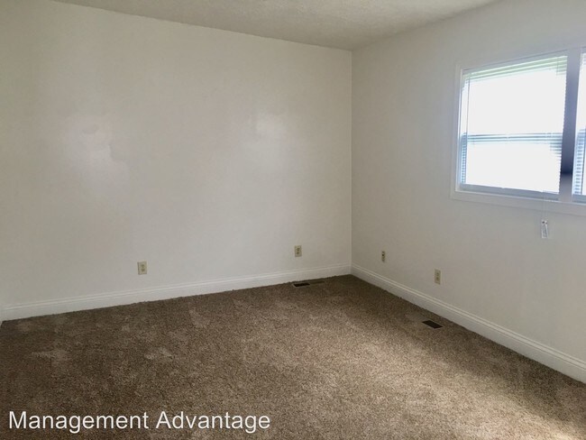 Building Photo - 14 S 26th St