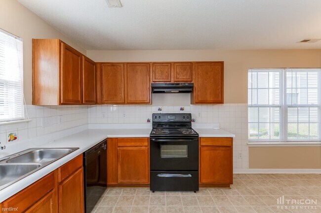 Building Photo - 7827 Bronze Pike Dr