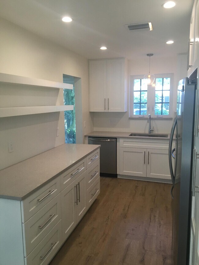 Foto del edificio - 27 E Rd