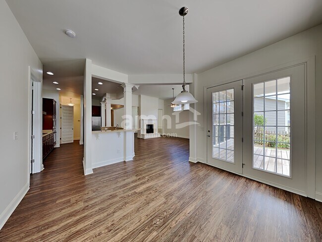Building Photo - 1714 Almond Willow Way