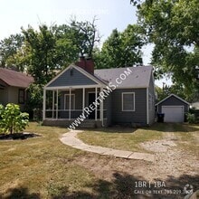 Building Photo - 2605 SE Maryland Ave