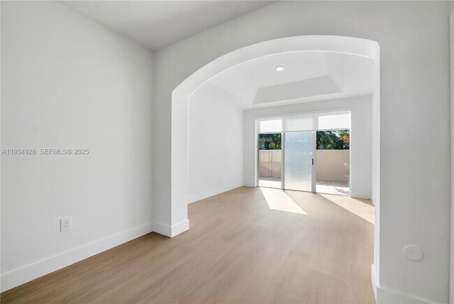 Building Photo - 8354 NW 142nd St