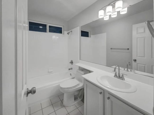 Building Photo - 1540 Pastal Way