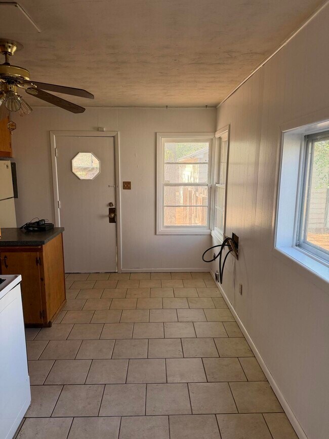 Foto del edificio - 2315 32nd St