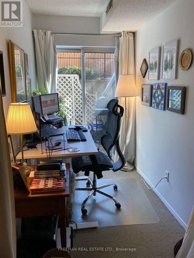 Photo du bâtiment - 217 St George St