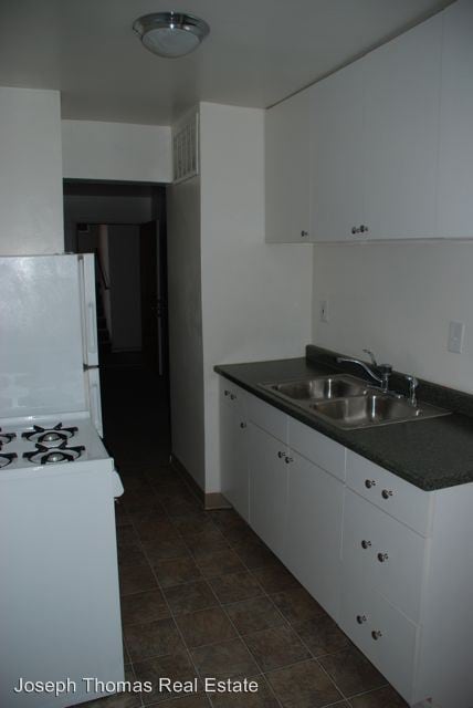 Building Photo - 353 E 300 N