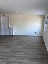 Building Photo - 309 Woods Ave