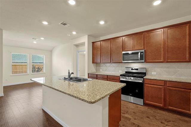 Foto del edificio - 3412 Riverlawn Dr