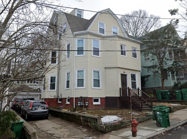 Building Photo - 14 Fairmount St