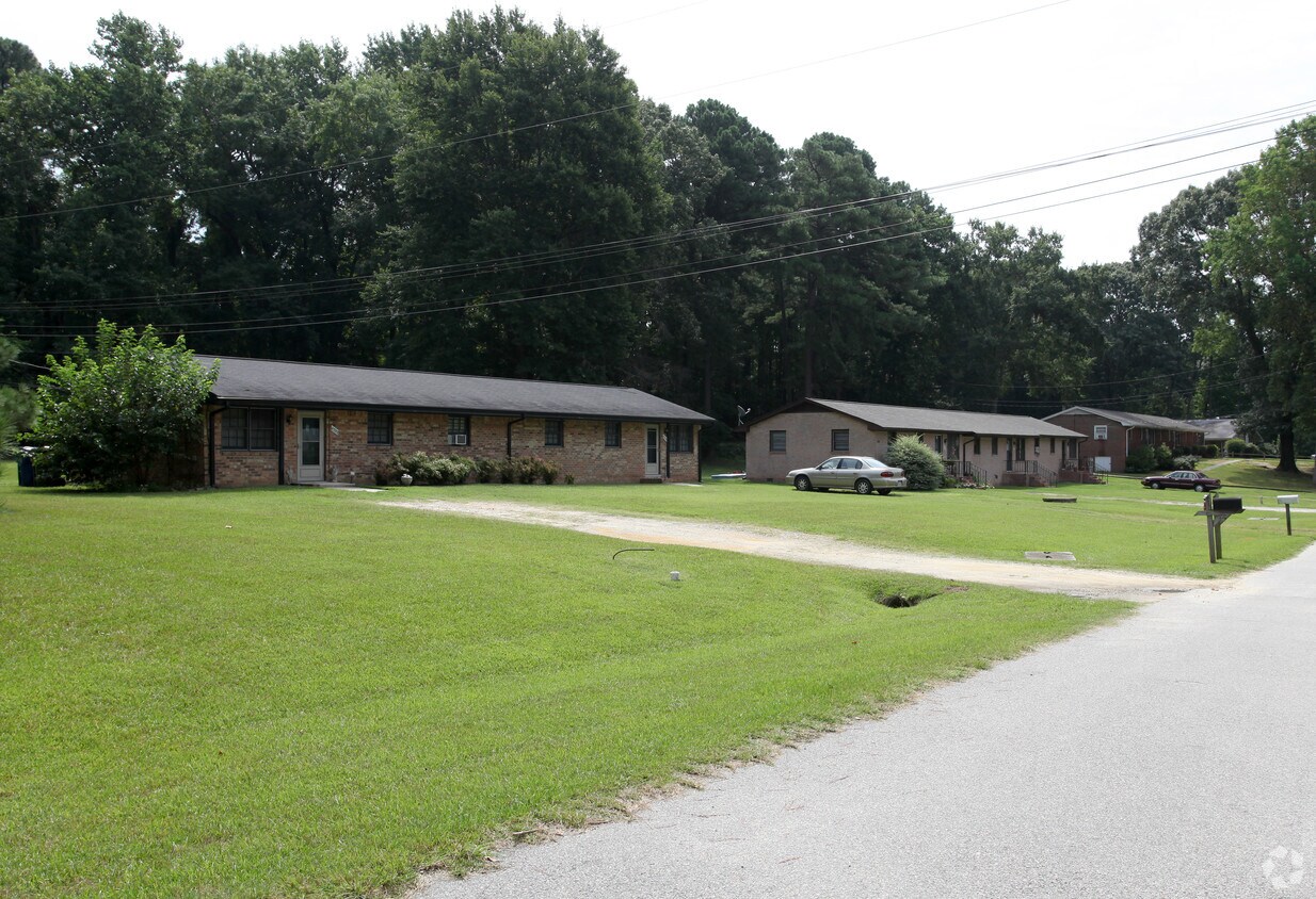 Primary Photo - 4308-4322 Batts Rd