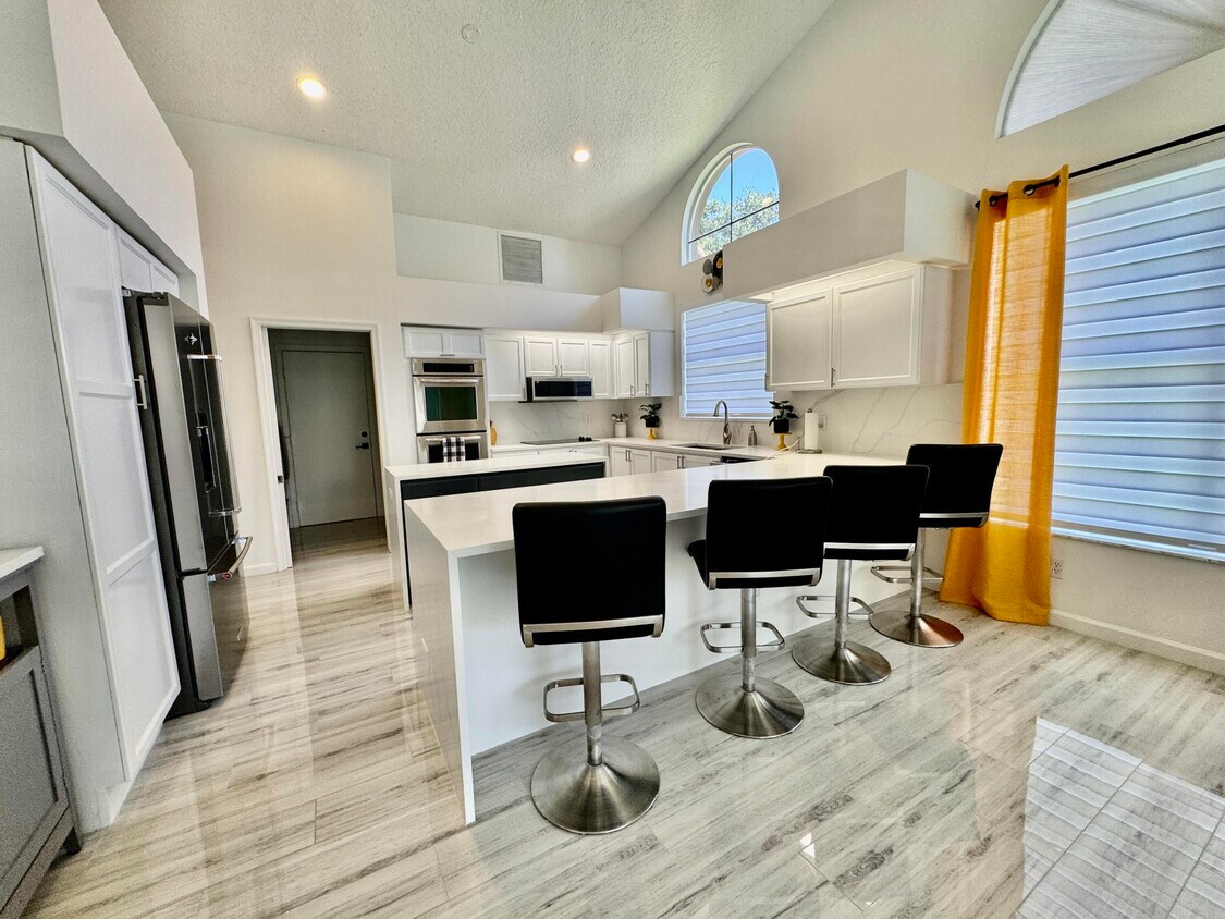 Foto principal - 8561 Lawson Cir
