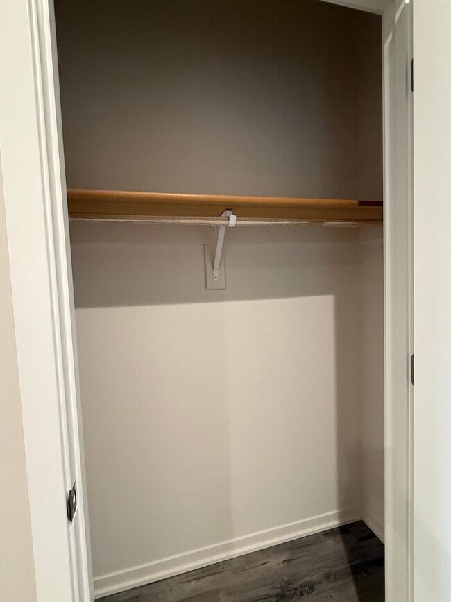 Foto del edificio - Spacious 2 bed/2.5 bath daylight Townhome in SE Lincoln