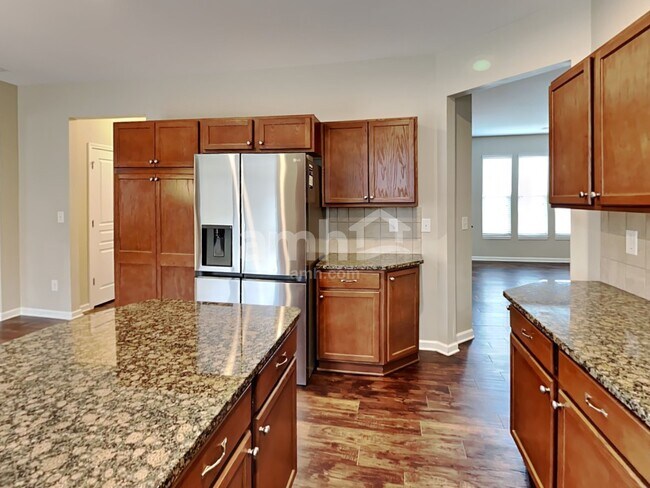 Foto del edificio - 804 Commerce Trl